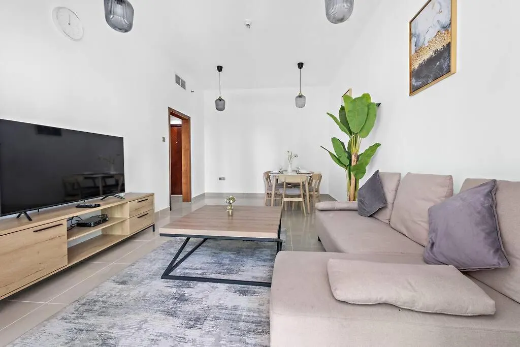 Stonetree - Furnished 1Br Apartment Near Beach In Dubai Marina